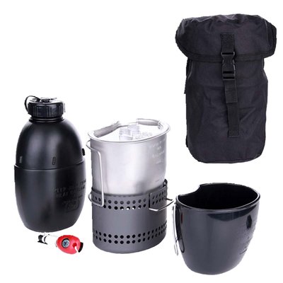 Cooking system, perfect for travelling. Very lightweight, quick boiling time and packed in a black nylon bag. Consists of NATO Canteen & Mug (Osprey), BCB Flint & Striker, Crusader Cooker II and 1 x Crusader Cup II. 