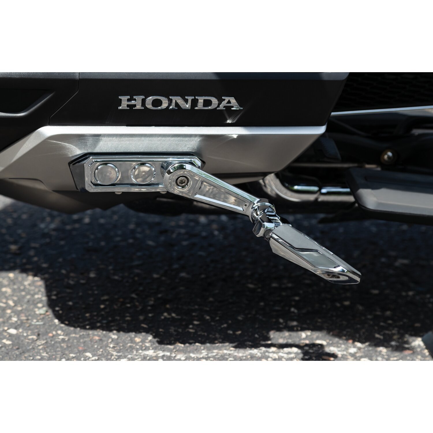Kuryakyn, Omni cruise mounts with pegs, Black, Chrome