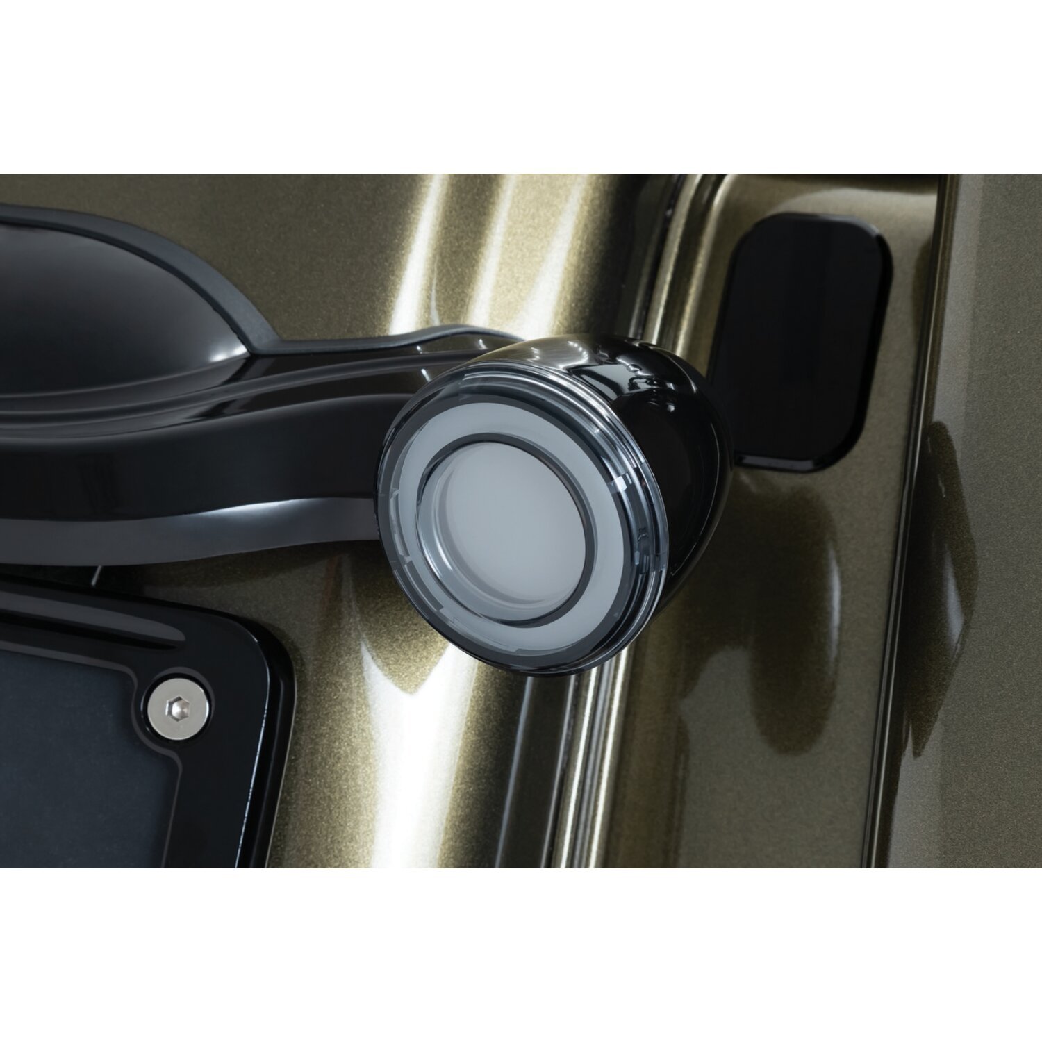 Kuryakyn, Rear tracer LED turn signal insert set. smoke lens, Red, Clear