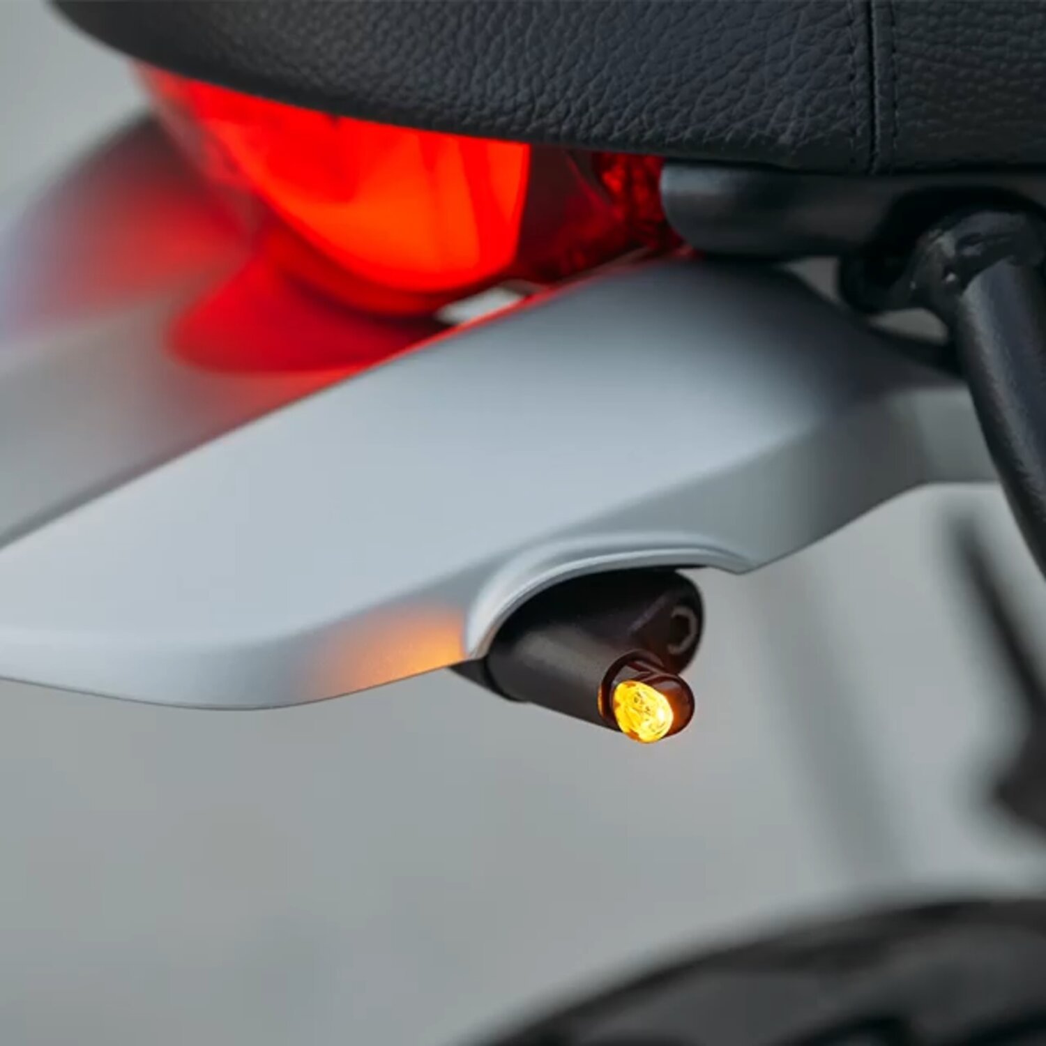 Motogadget, mo.blaze tens3 3in1 turn signal combo, Black, Matte