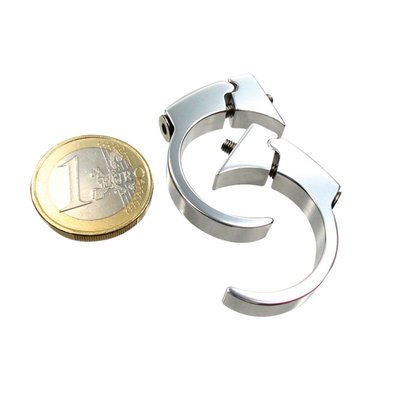 Polished aluminum. 
2-piece clamp kit for 1" (25.4mm) diameter handlebars. 
Used to mount the Motoscope Mini to the handlebars. 
No drilling required. 
