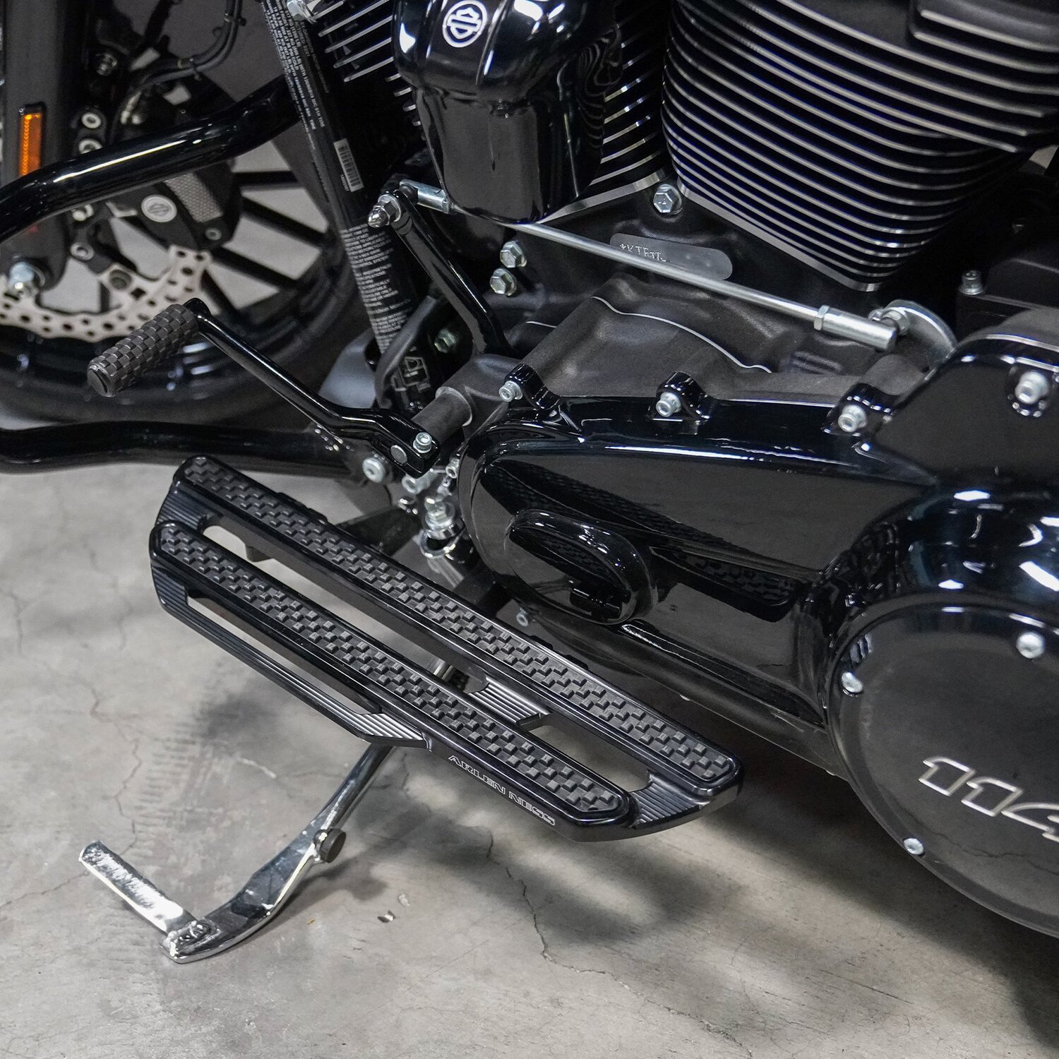Arlen Ness, Method rider floorboards. All, Black, Polished