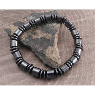 The Amigaz Hematite magnetic 8mm stretch bead bracelet is made with polished hematite beads and are weighty beads that are stacked into a sleek style driven design. This is a manly sized and styled bracelet. Some say hematite helps heal. Made from 8mm beads strung on elastic stretch cord and made to fit a 8" wrist.