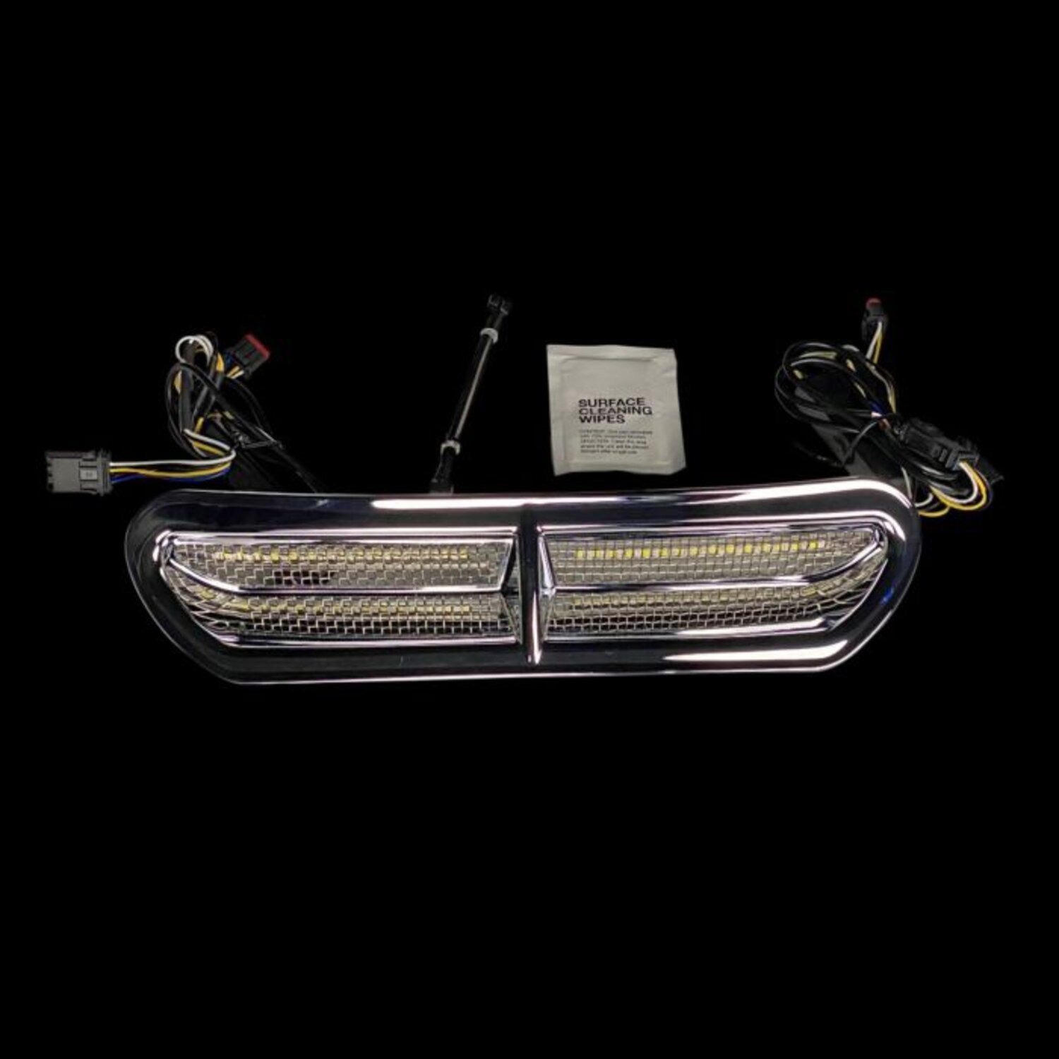 Custom Dynamics, Batwing turn signal vent insert, Chrome