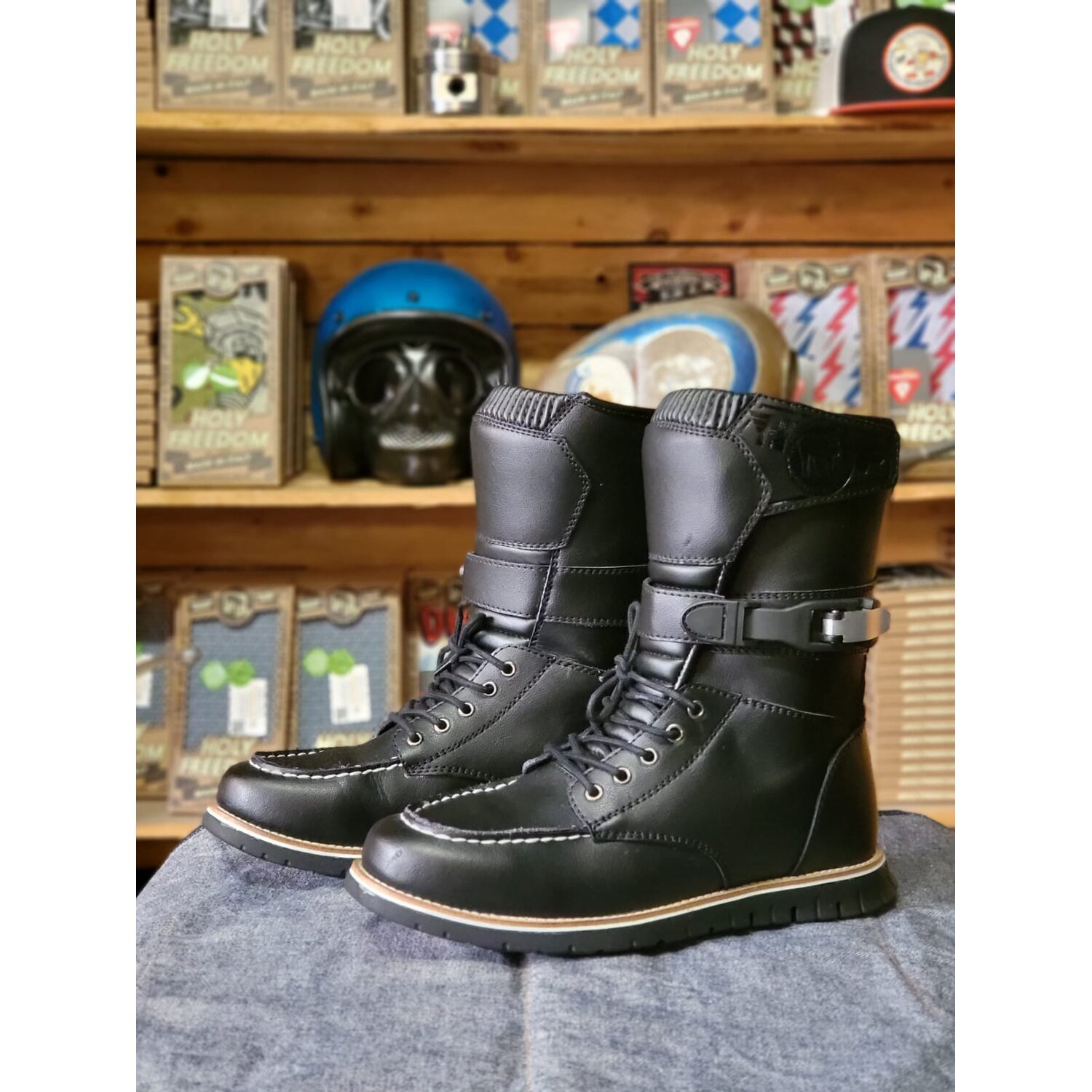 Holy Freedom Night Hawk boots, Black, 40