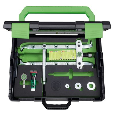 Universal puller for steering head bearings and other motorcycle bearings. Professional frame neck bearing puller that can be used on 98% of all motorcycles. Set includes a 2-arm 'Cobra' extended puller, to reach the lower steering head bearing. The special clamp holds the puller arms tight to prevent 'slip-off'.
- Includes a 170mm spindle
- Also includes a valve cap remover to check air pressure without getting your hands dirty
- Complete set in a sturdy carrying box.