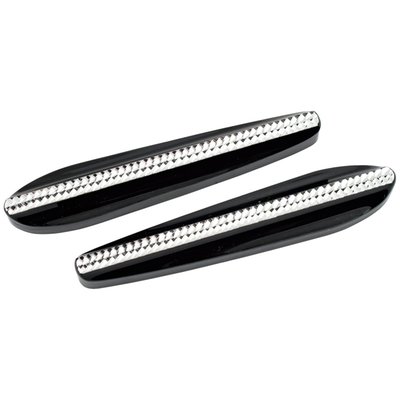 Black diamond cut finish. Used when you want to remove the front turn signals on your fork slider equipped H-D. Lets you remove the OEM turn signal bracket & hide the ugly holes. CNC machined from billet aluminum.