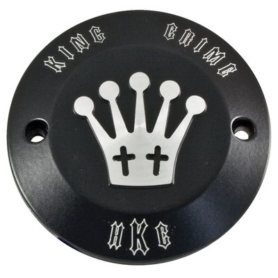 Black anodized aluminum with a clear contrast cut machined finish.
A mind-blowing point cover with a strong retro influence. Great to style match with other Hells Kitchen Choppers parts or on their own to emphasize the truly amazing custom heritage connected to the greatest freedom machine.
Note: Will physically fit 71-03 XL Sportster models, however 71-03 XL models have vertical mount holes. Images are designed for horizontal mount holes (excl. Maltese Cross).