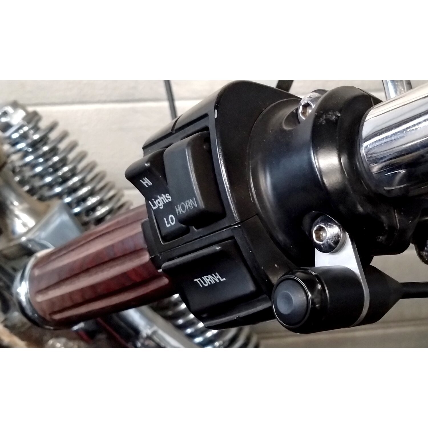 Riverside, handlebar ON-OFF switch kit, Black