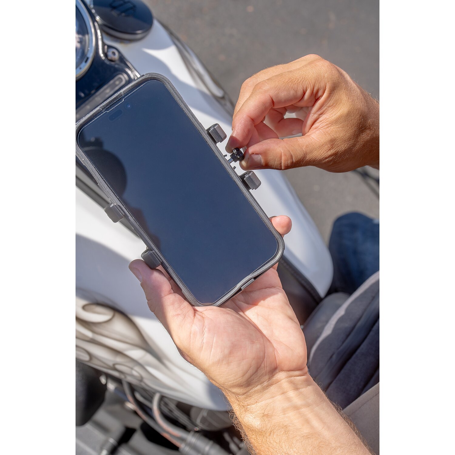 SP Connect™, Universal Phone Clamp Max SPC+, Black