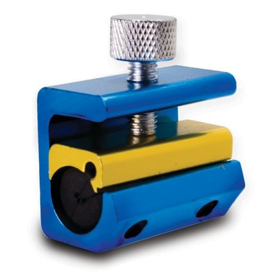 Used to inject lubricant into the cable housing of throttle, brake and clutch cables. Clamps over the outer cable housing and allows a regular spraycan with lubricant to be connected.