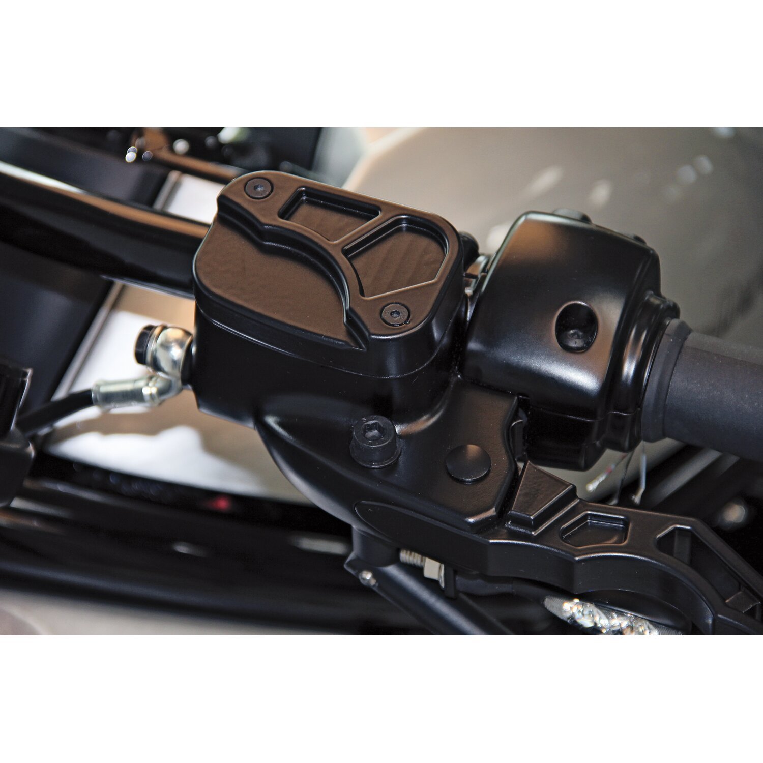 Cult Werk, handlebar master cylinder cover kit, Black