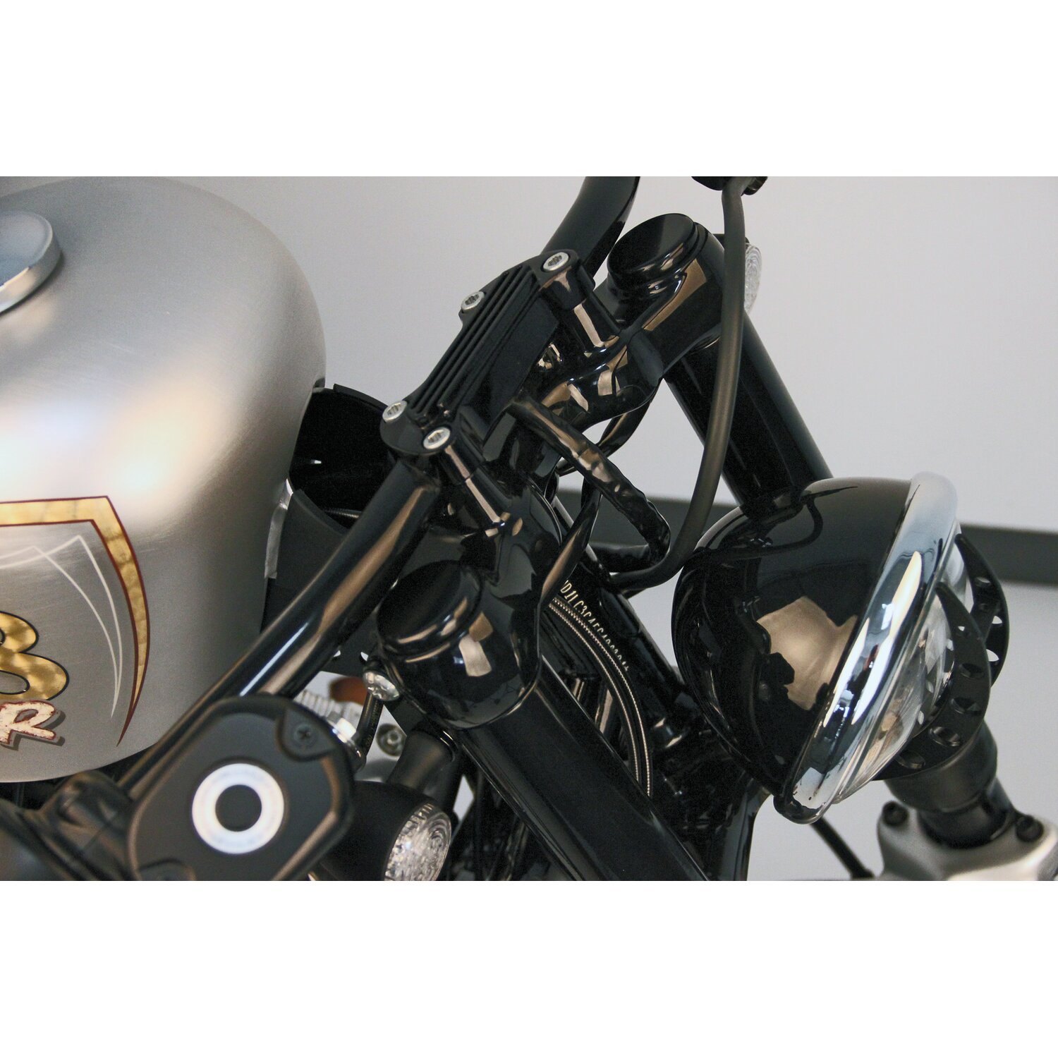 Cult-Werk, 2-piece fork tube cap bolt cover kit, Black, Gloss