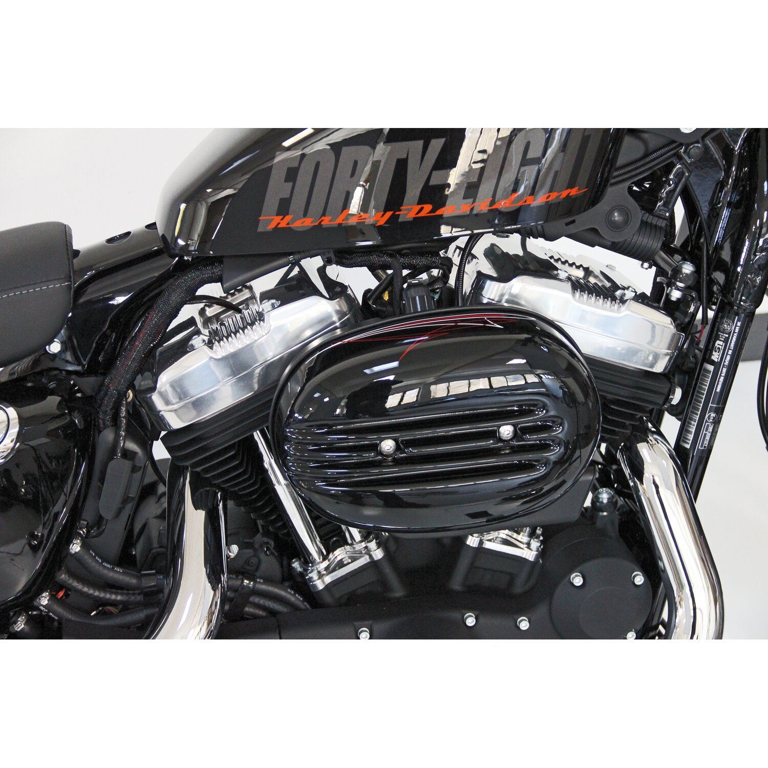 Cult-Werk, air cleaner cover. Finned, Black, Gloss