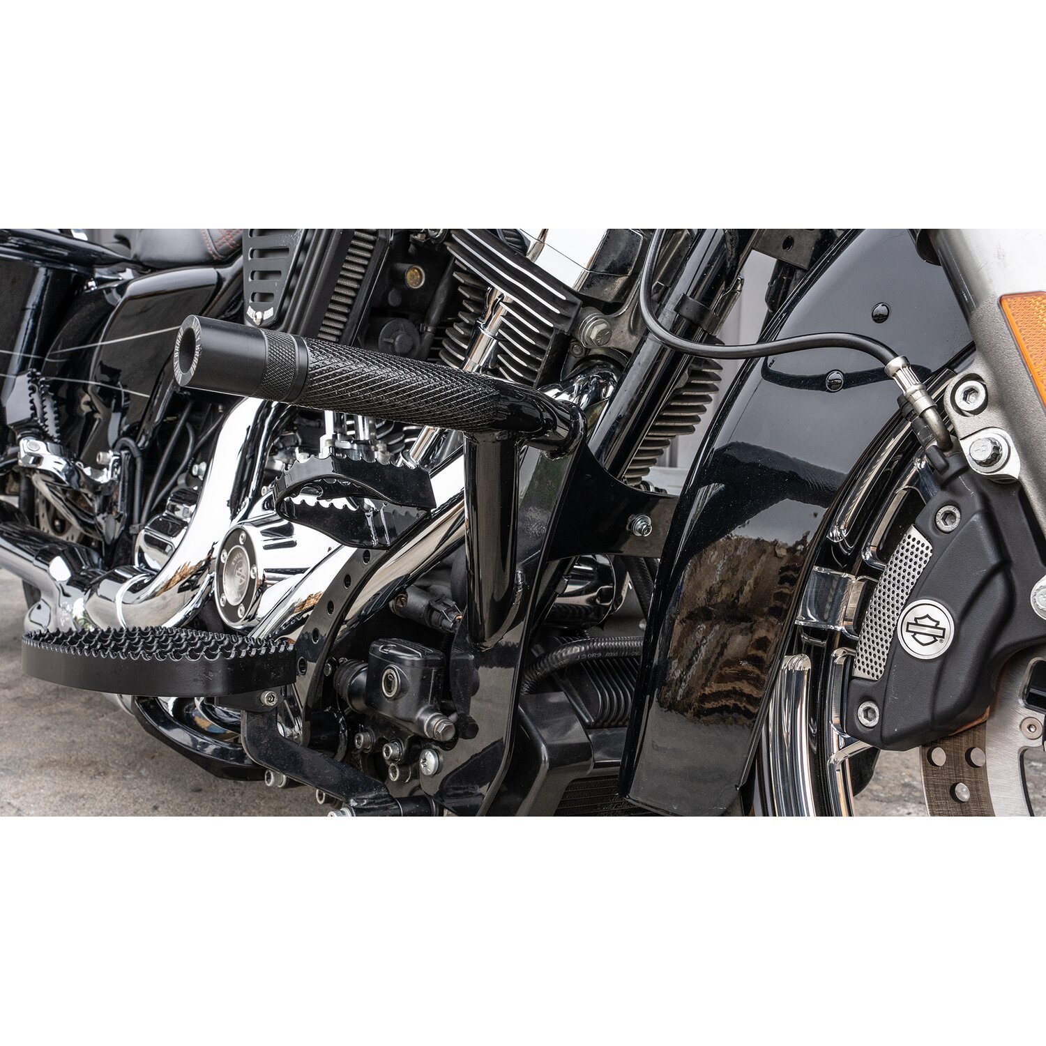 Burly Brand, Brawler crash bar kit Touring, Black, Gloss