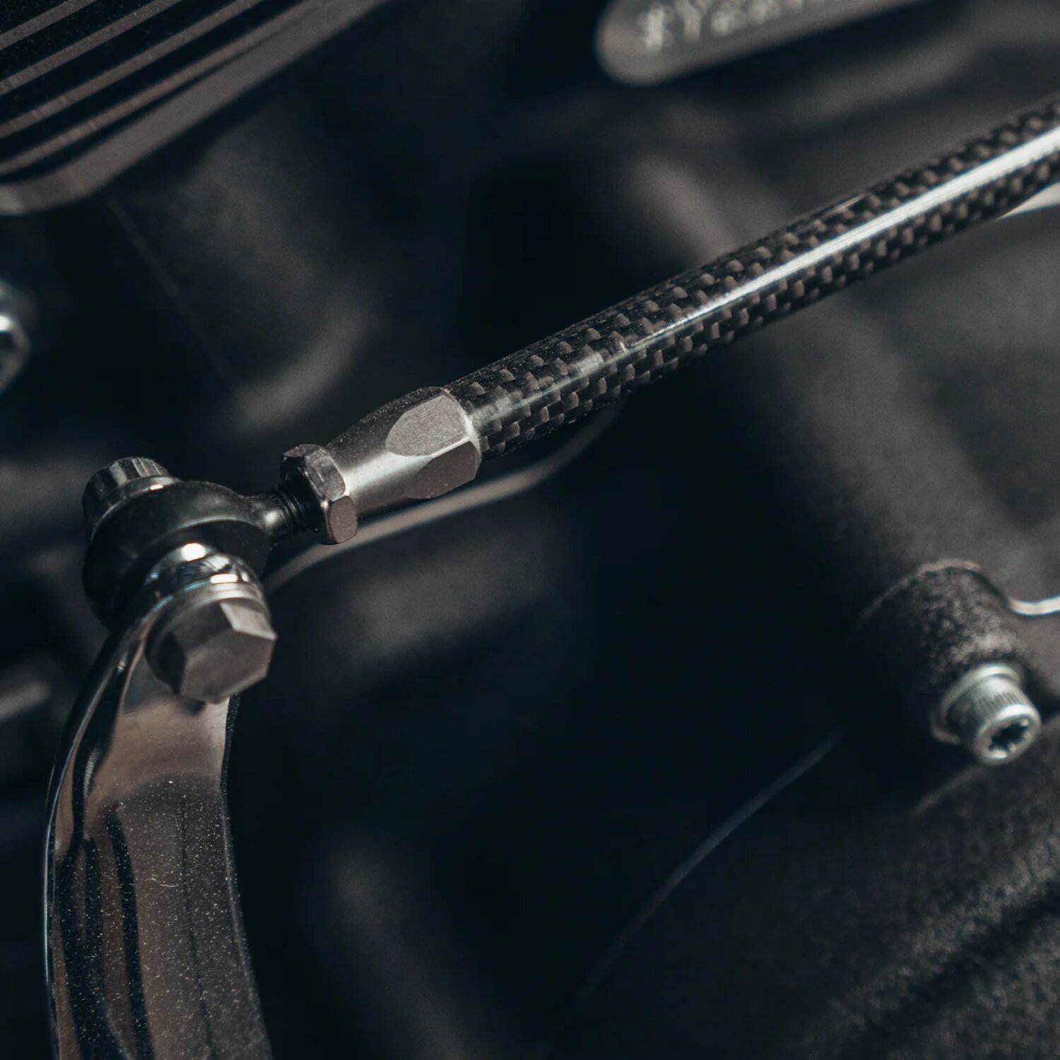 Trask, carbon shifter linkage