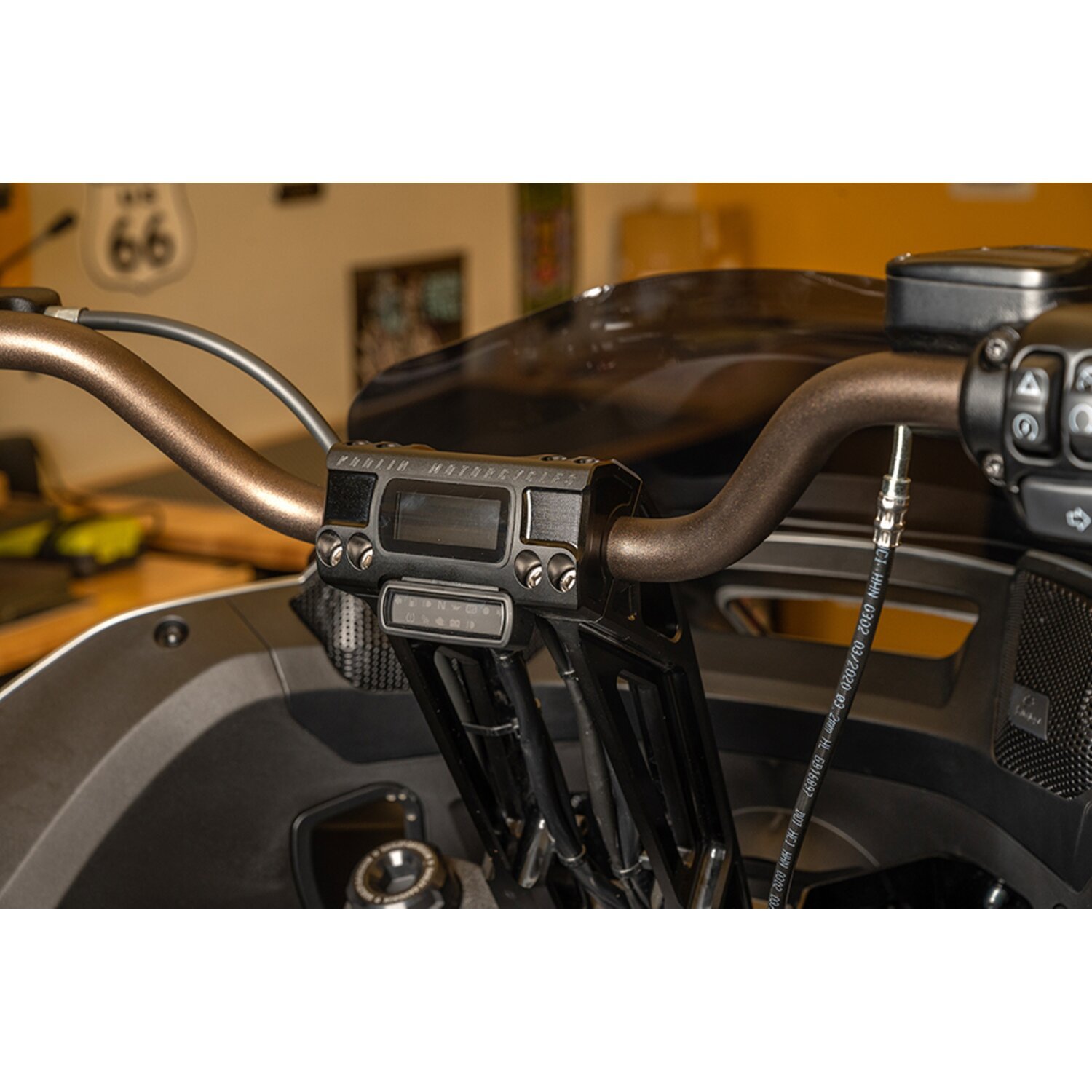 Kodlin, Fastback risers for OEM digital speedo. 10, Black, Anodized