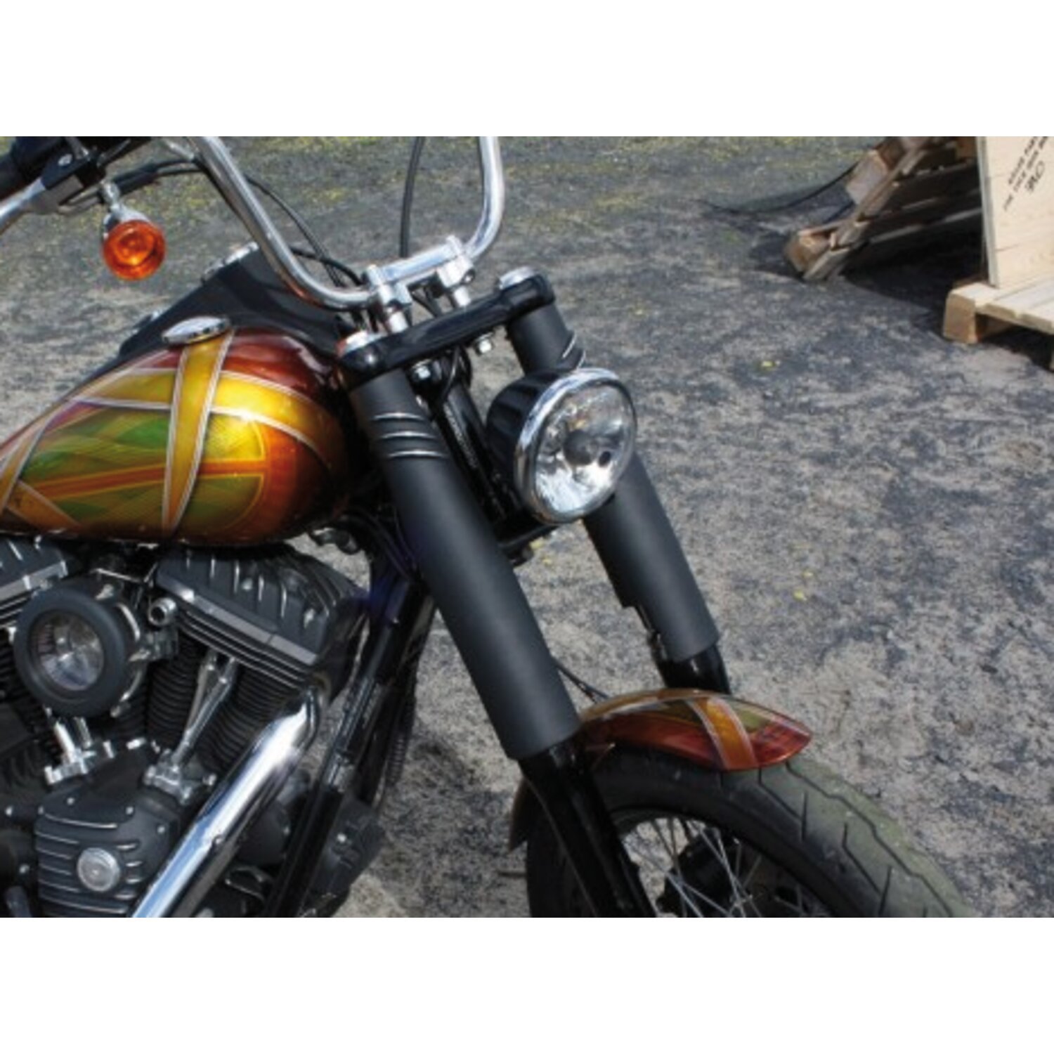 EMD, Bombshell 49 upper fork tube covers. Black Cut, Contrast Cut