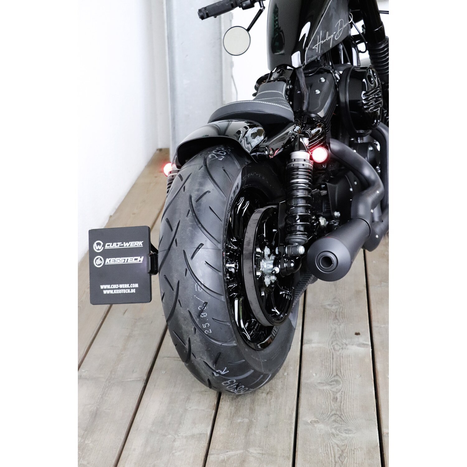 Cult-Werk, rear fender 'Low, black, Gloss