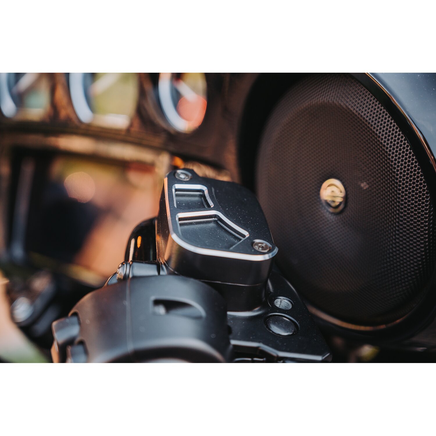 Cult-Werk, master cylinder cover, racing Black, Black, Contrast Cut
