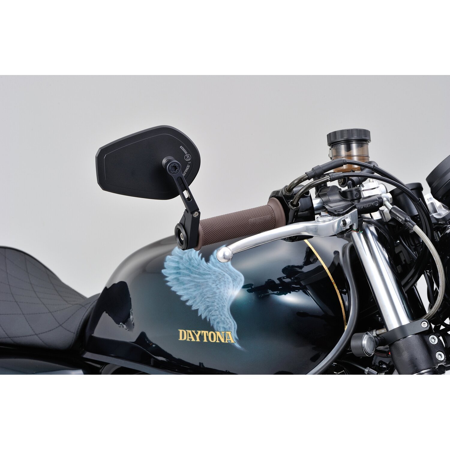 Daytona, clamp-on Flat D-mirror. Number 15