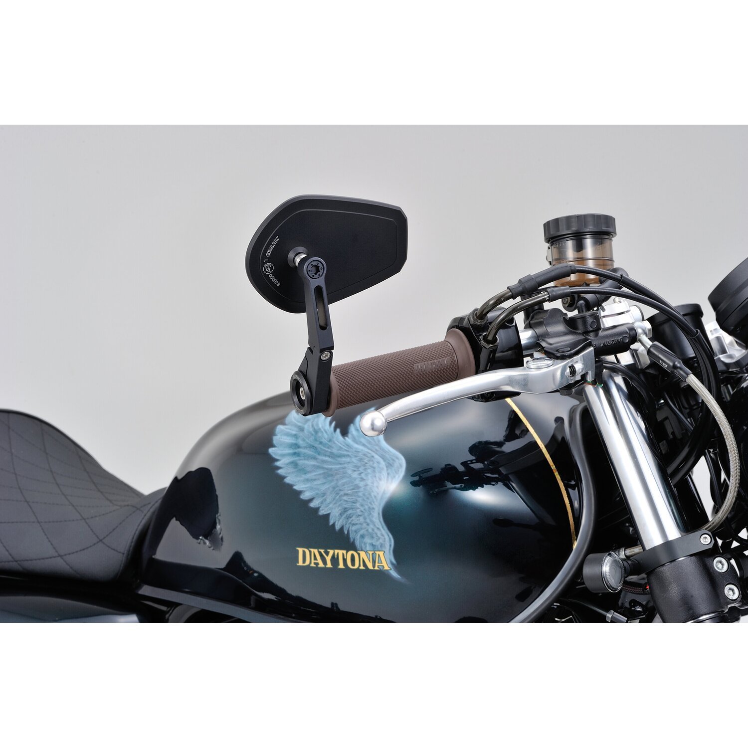 Daytona, clamp-on Flat D-mirror. Number 15