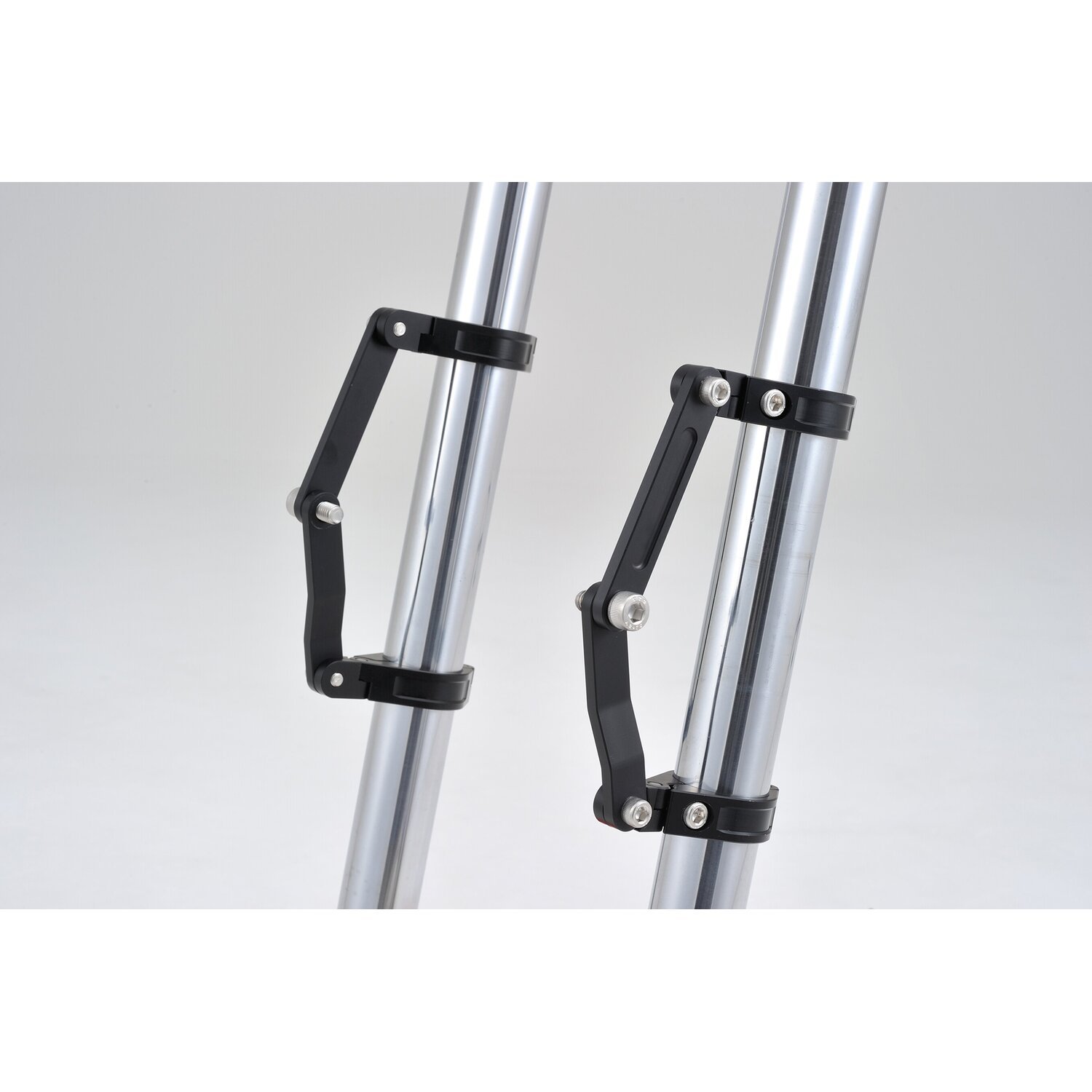 Daytona, Dual Axis adjustable headlamp bracket. 35mm, Black, Matte