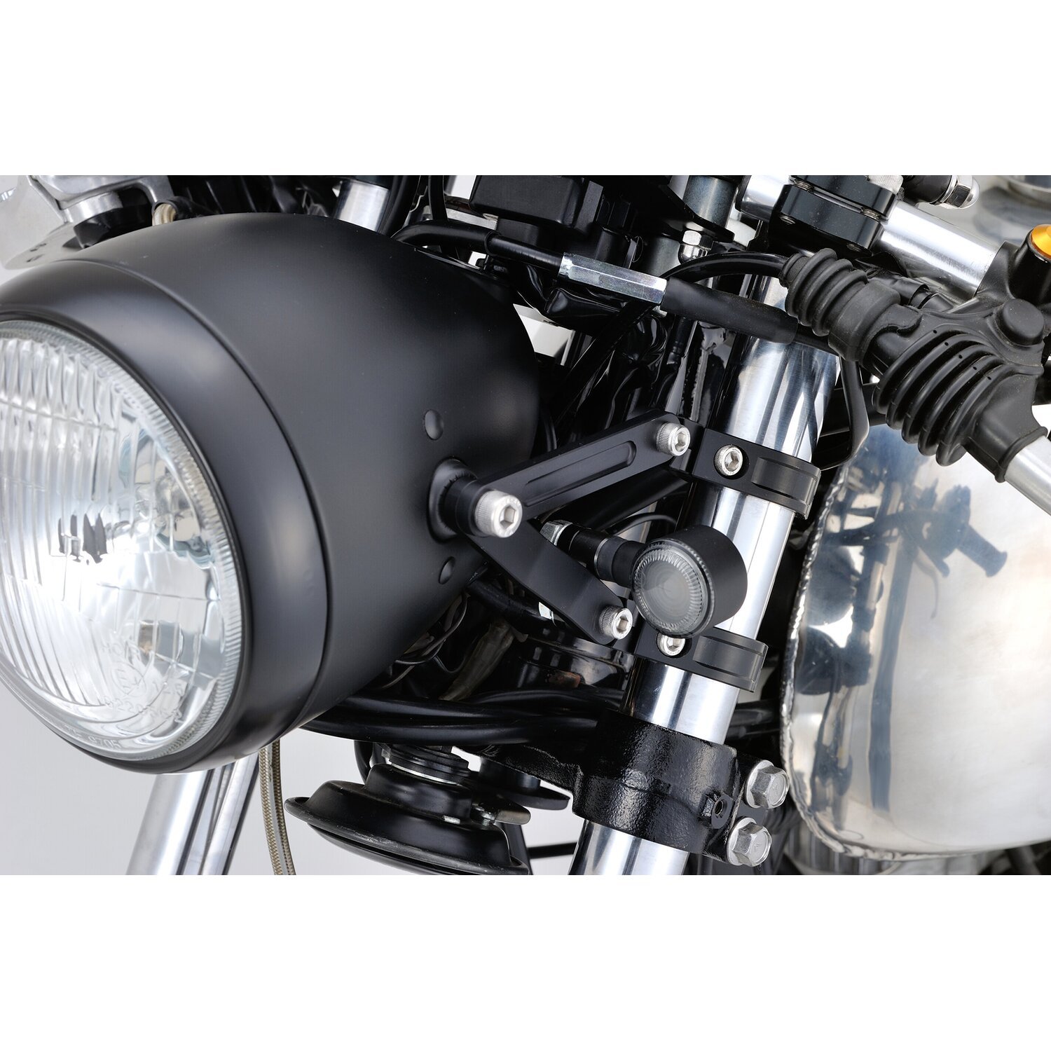 Daytona, Dual Axis adjustable headlamp bracket. 35mm, Black, Matte