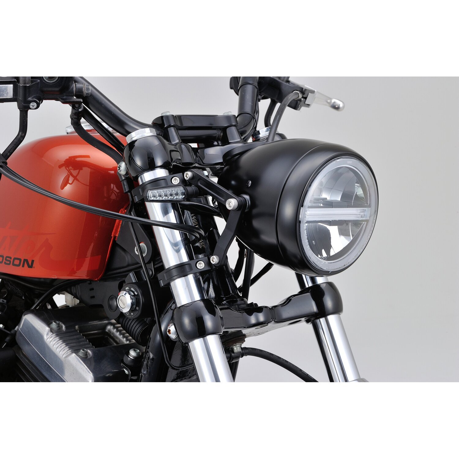 Daytona, Dual Axis adjustable headlamp bracket. 39mm, Black, Matte