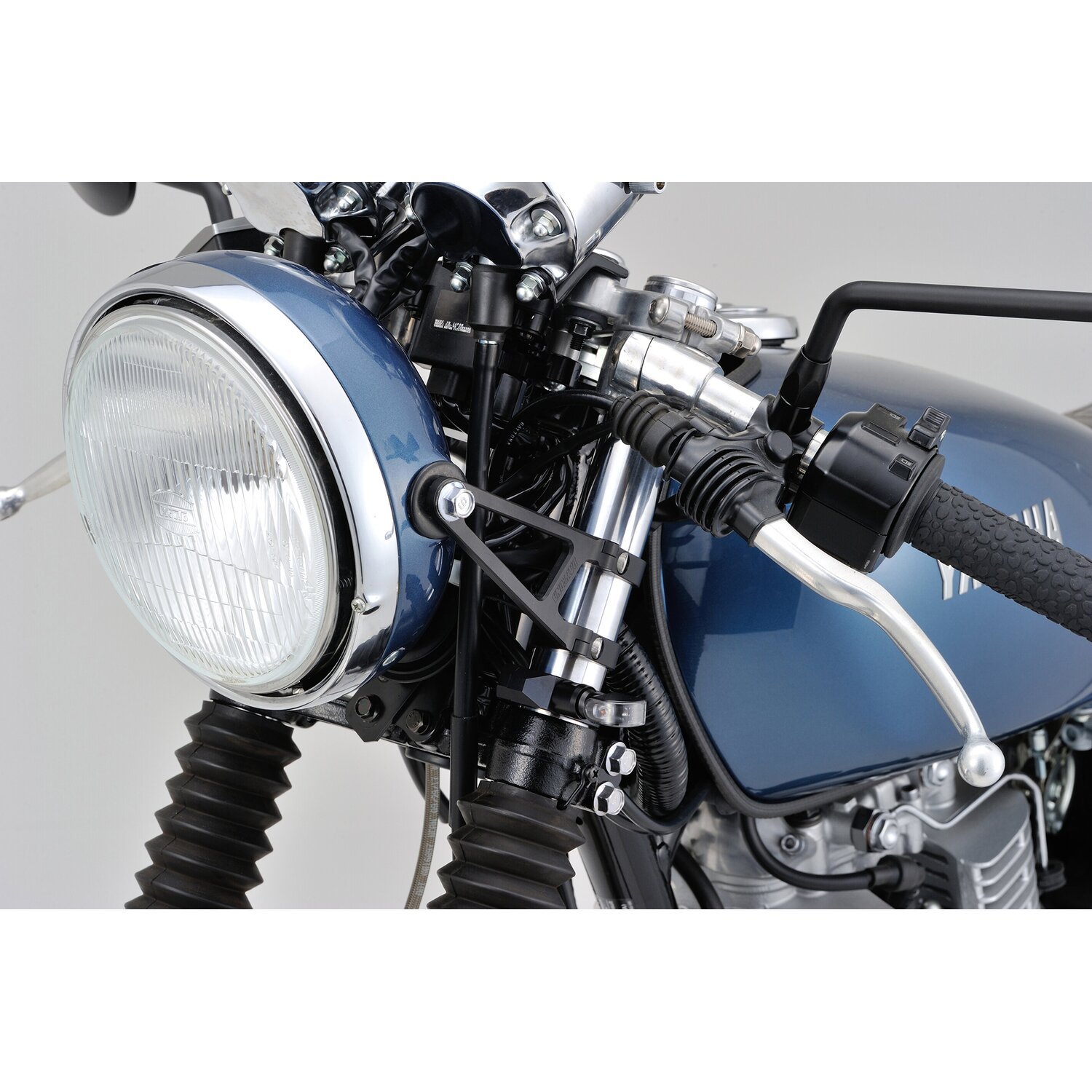 Daytona, Mini 1 D-Light LED turn signals. Clear lens, Black