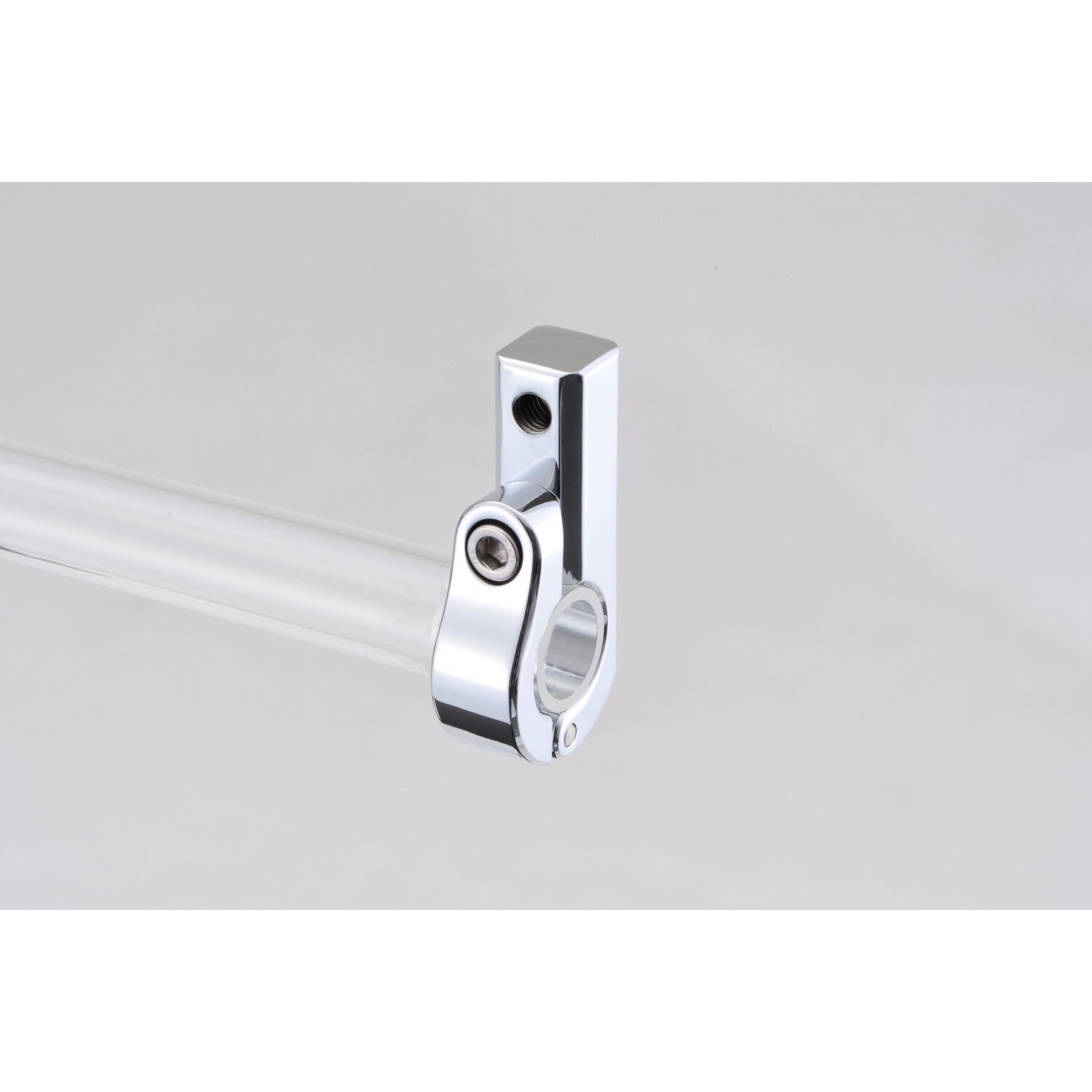 Daytona, universal bracket. Front-mount. 7/8" ID. M10 thread, Silver, Chrome