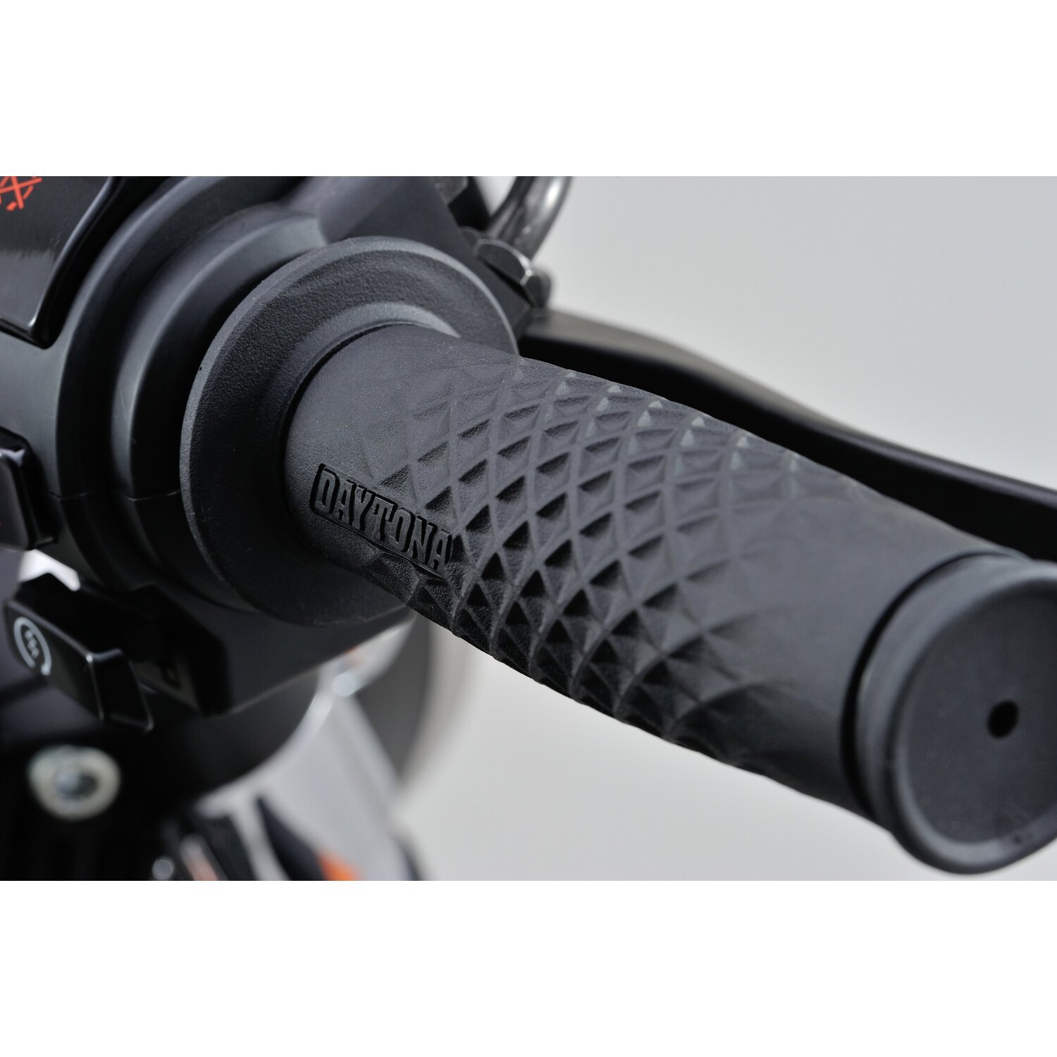 Daytona, 1" Grippy Grip set. WAFFLE, Black