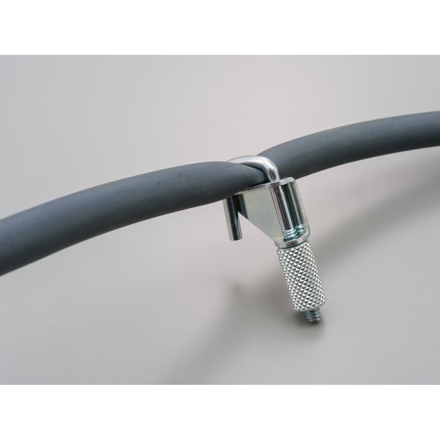 Fuel hose stopper