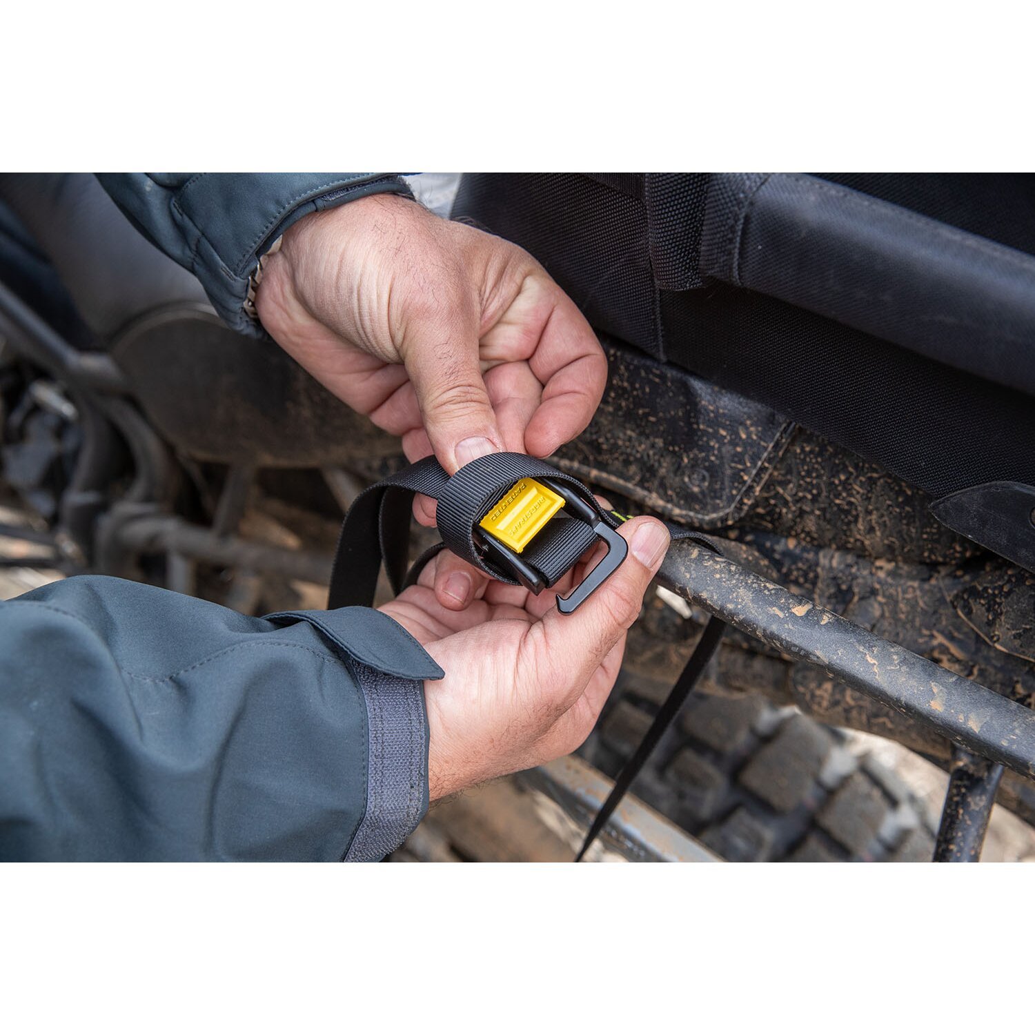 Nelson-Rigg, Rigg Straps kit