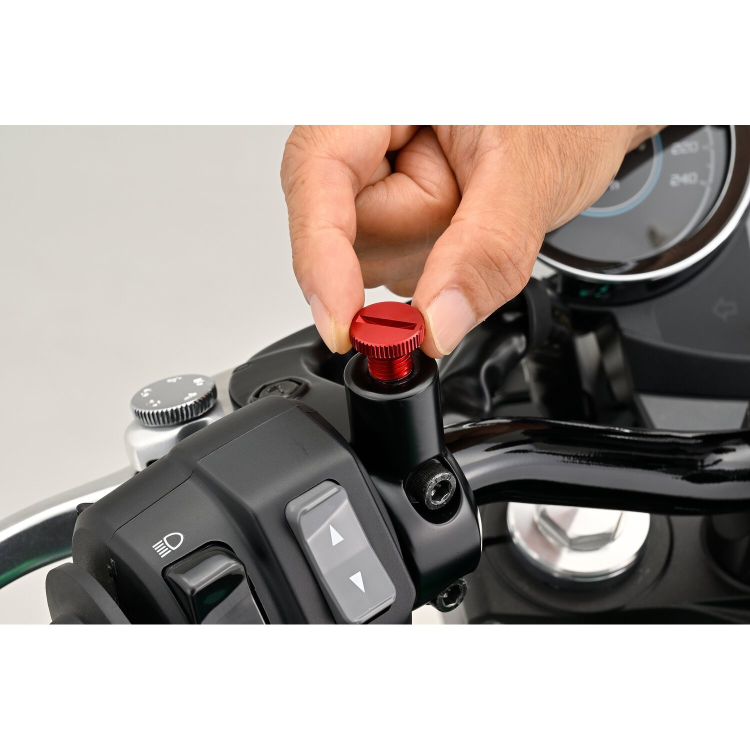 Daytona, mirror hole plug. Red. RHT, Polished