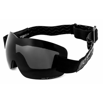 Helly Bikereyes® The original. Often copied and yet never equaled, as evidenced by numerous tests over the decades! The origin of Helly's biker goggles, which have long achieved cult status. It's not only the highest protective features, design, and/or fit that make these bikereyes probably the best bikereyes in the world. It's primarily the multitude of technical innovations, all of which originate "on the road." HELLY - No.1 Bikereyes® even withstand stone impact tests! Because you only have two eyes! The dual anti-fog coating, as well as the UV400 filter, ensure clear vision.