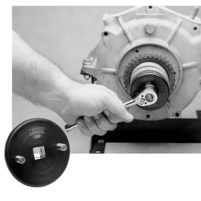 Used to install and remove the primary drive compensating sprocket nut