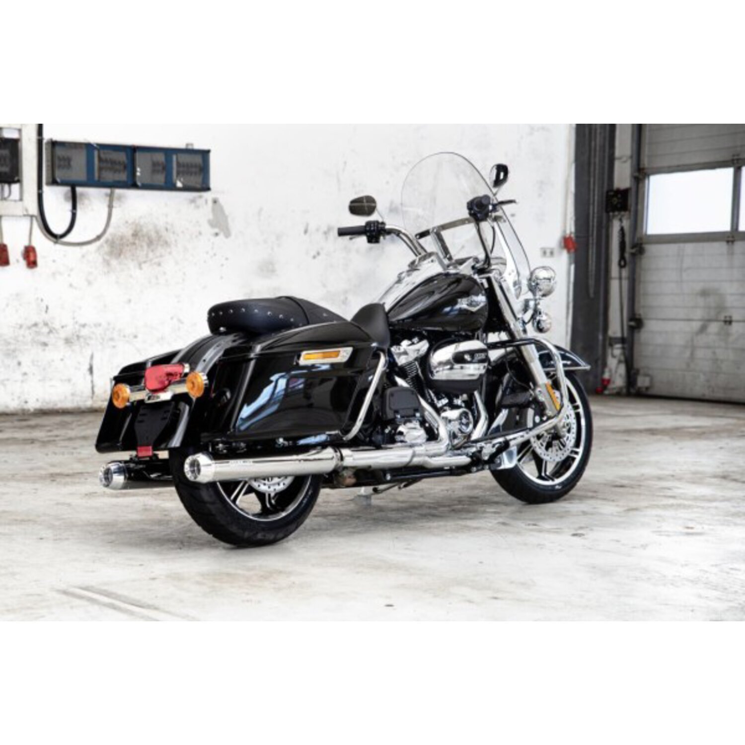 Miller, Cleveland 114" slip-on mufflers. Euro 5. Polished