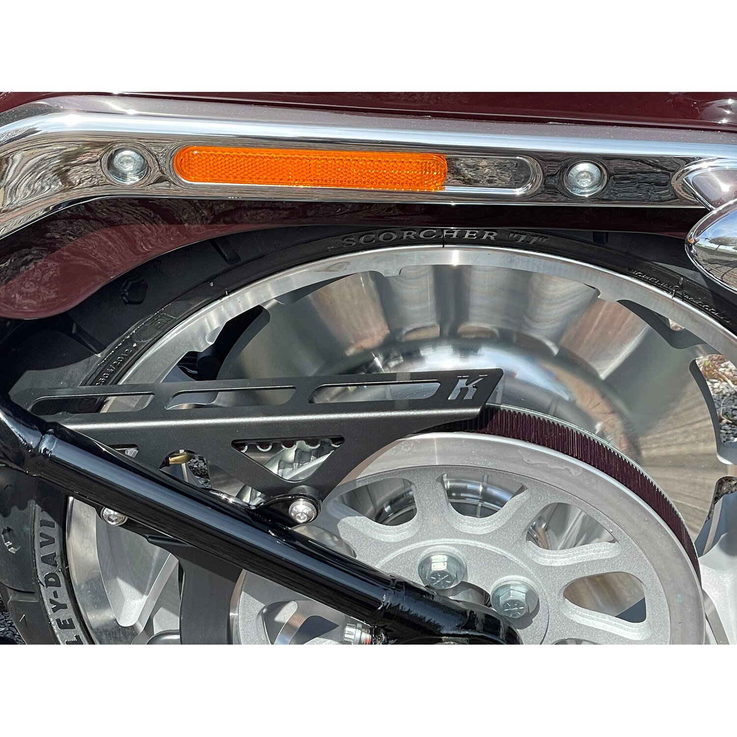 Kodlin, belt guard Softail, Black, Gloss
