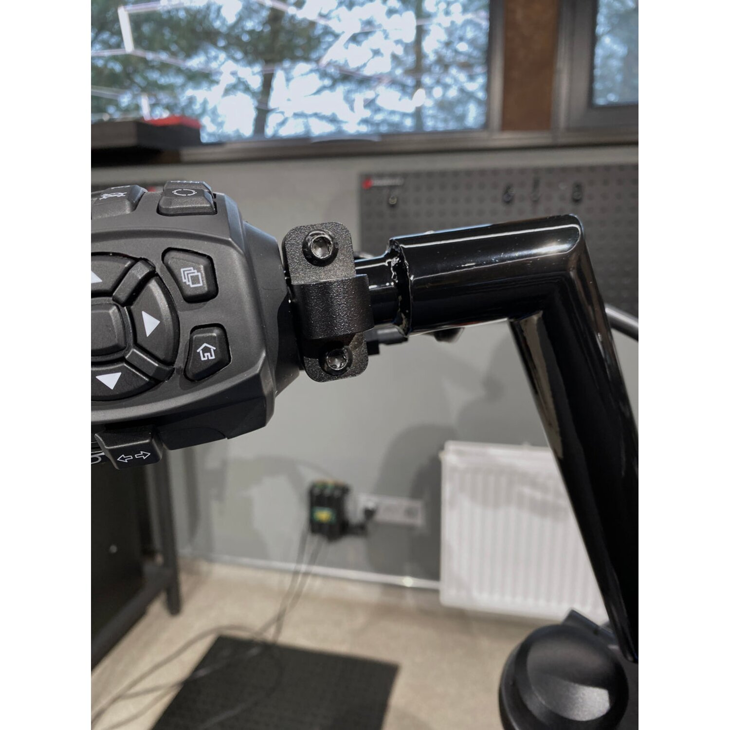 Killer Custom, RH universal mirror adapter, Black