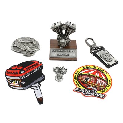 Includes a motor model, keychain, lapel pin, belt buckles and patches that can be ironed or sewn on.
Shovelhead with base height= 4-7/16''