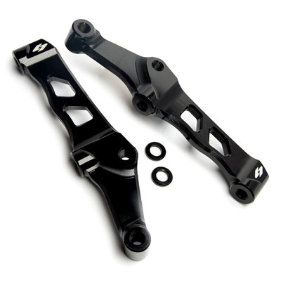 Includes 2 brackets for left & right dual disc use. M10-1.25 threaded.
Upgrade to 108mm radial brake calipers with this easy to install mount bracket set. The increased fluid capacity of an aftermarket radial brake calipers improves lever feel and overall braking performance.
Compatible with:
Aftermarket 108mm radial brake calipers on 2000-up stock Harley forks with dual disc.
Note: The 108mm radial caliper mount is ambidextrous, so left & right is identical. This set is for dual discs.
Note: This conversion will require longer brake lines.
Note: Use with 11.5", 11.8" or oversize 320mm rotors by adding spacers between mount and radial calipers.
Note: See 985741 for an optional Kraus radial caliper hardware kit (M10-1.25)