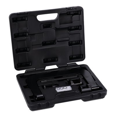 Used to install and remove valve springs. Upgraded modern equivalent of the classic 96600-36 H-D style valve spring compressor. Comes with various adapters to work with valve springs as used on 36-04 OHV Big Twin; 57-03 XL but also with the conical Beehive style springs on 05-17 Twin Cam, 04-22 XL and 03-10 Buell XB models. Also compatible with springs used on all 17-up M8 models.
Note: Will not fit Flathead models.