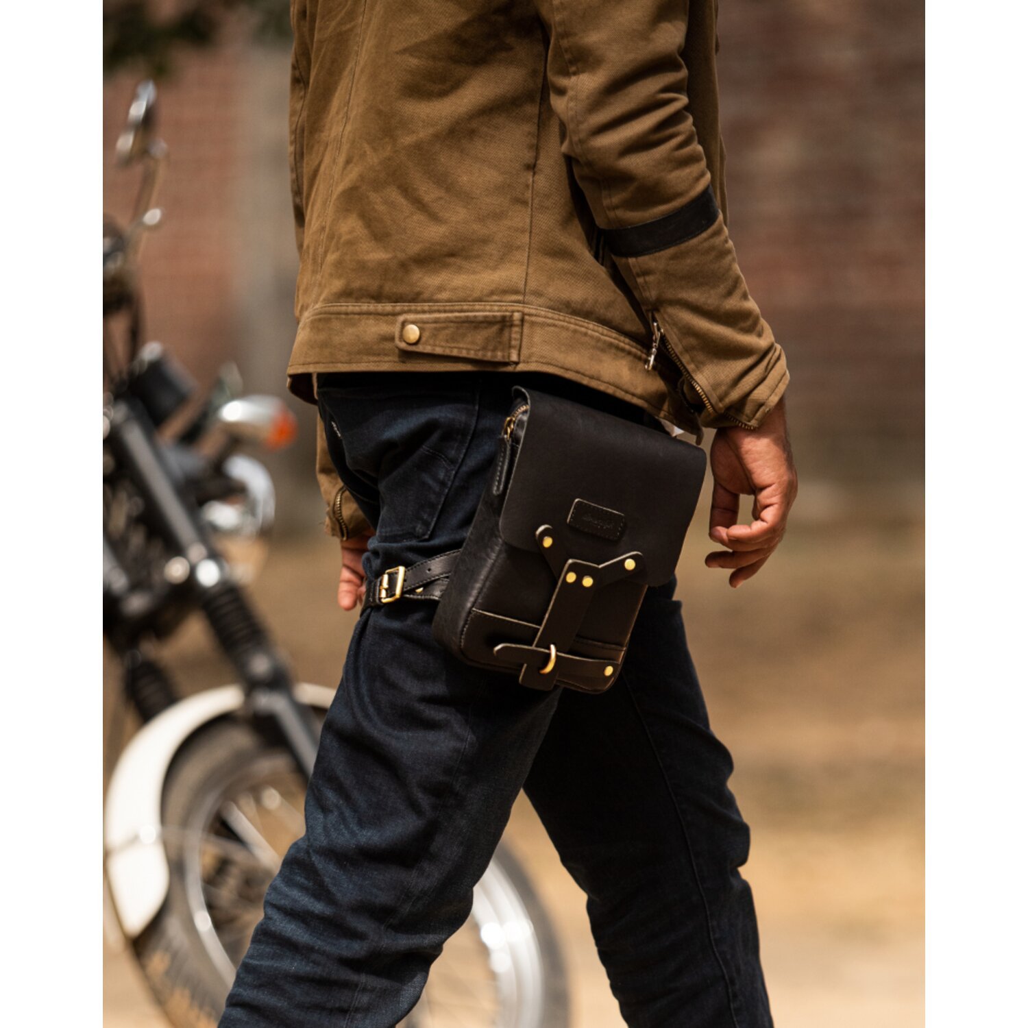 Trip Machine, Thigh bag / leg bag. Black