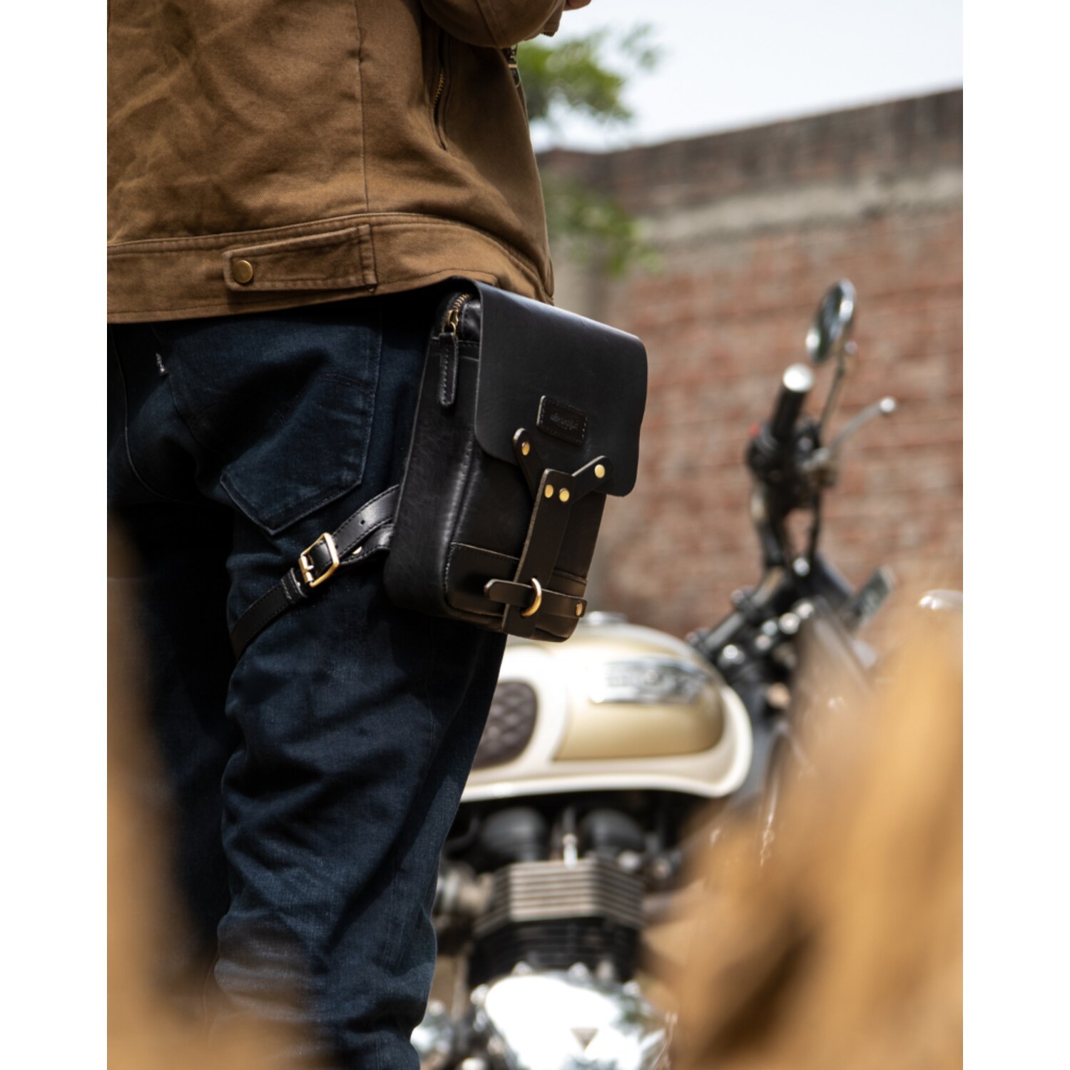 Trip Machine, Thigh bag / leg bag. Black
