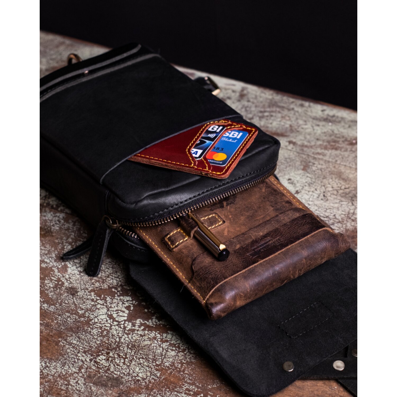 Trip Machine, Thigh bag / leg bag. Black