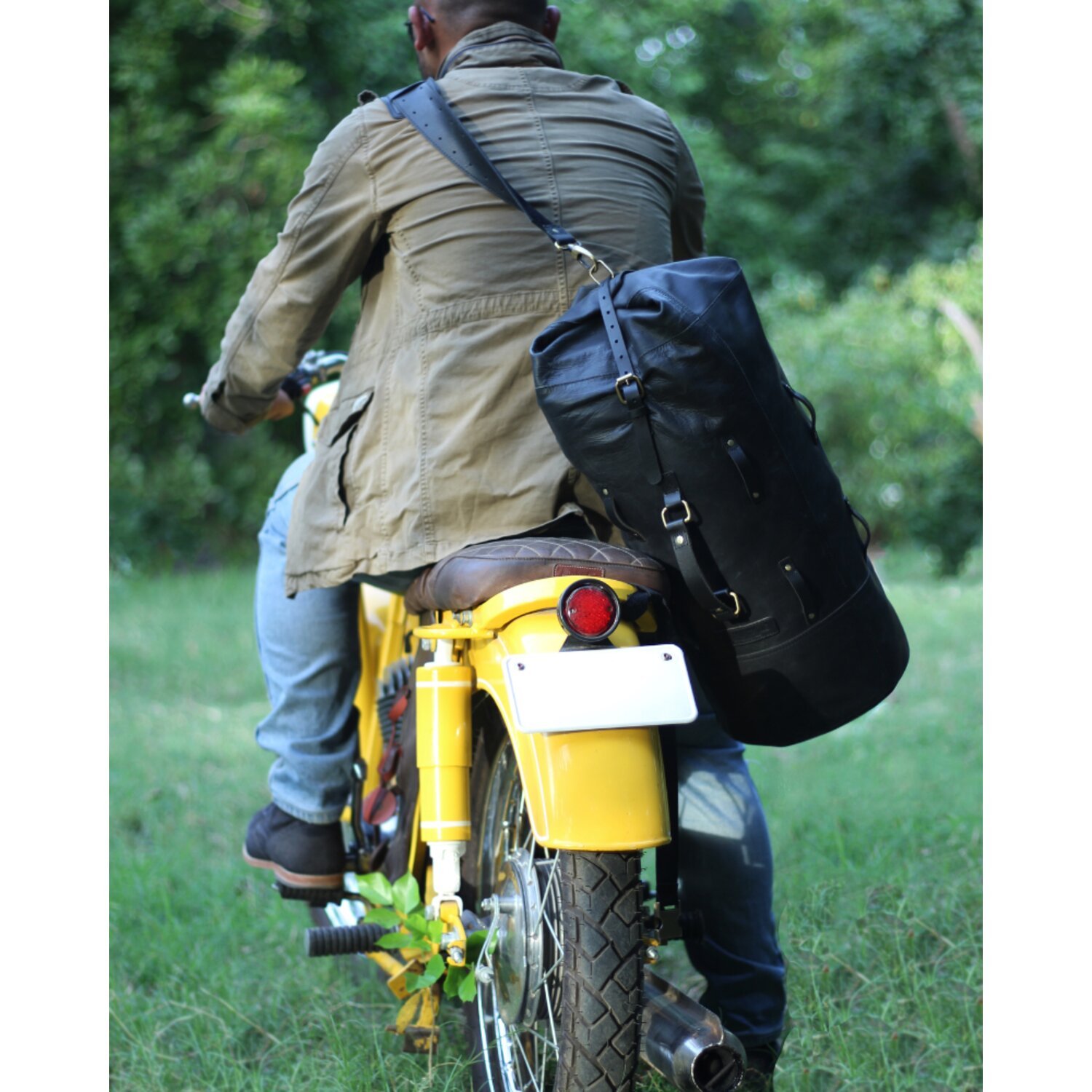Trip Machine, Military duffle bag