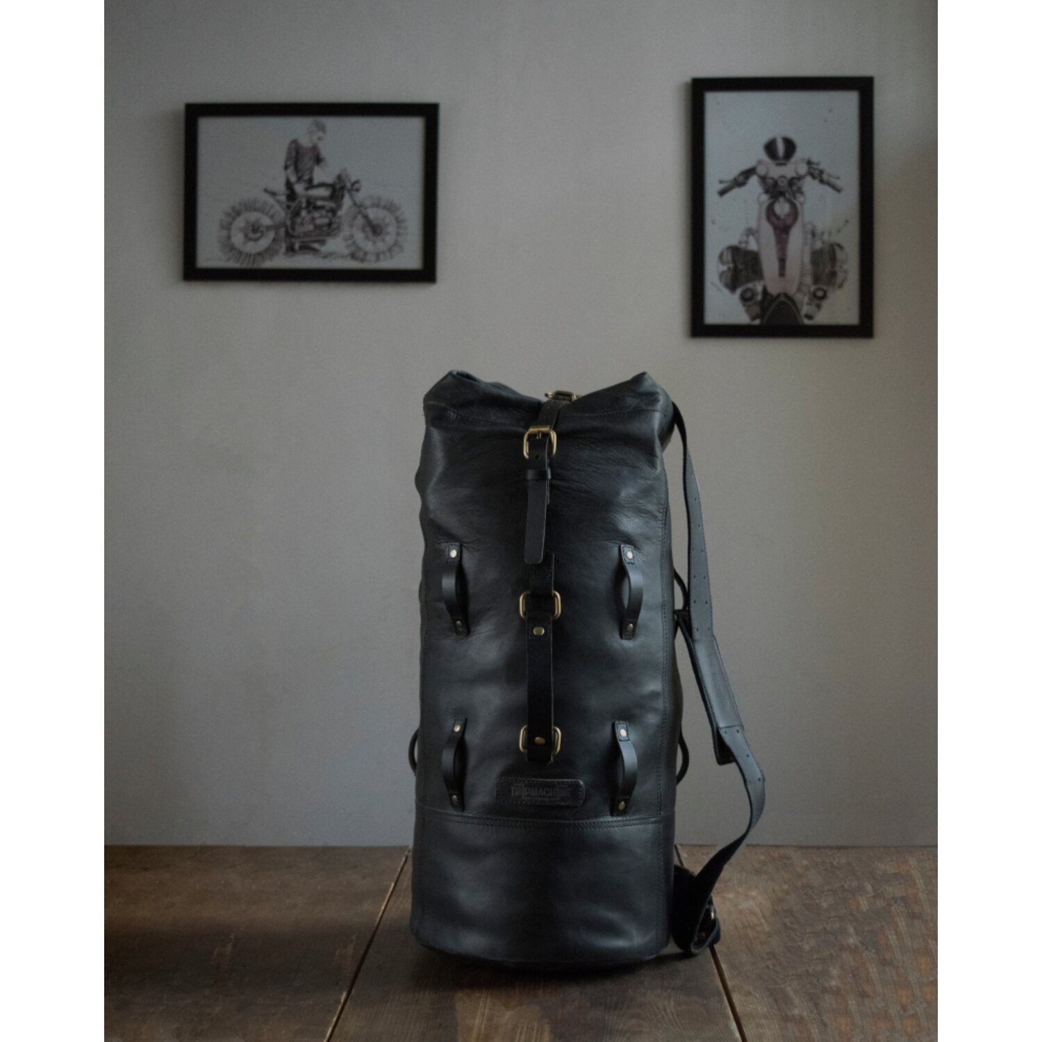 Trip Machine, Military duffle bag