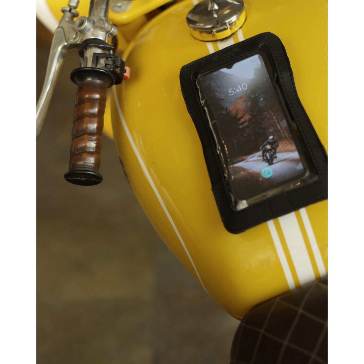 Trip Machine Phone pouch
