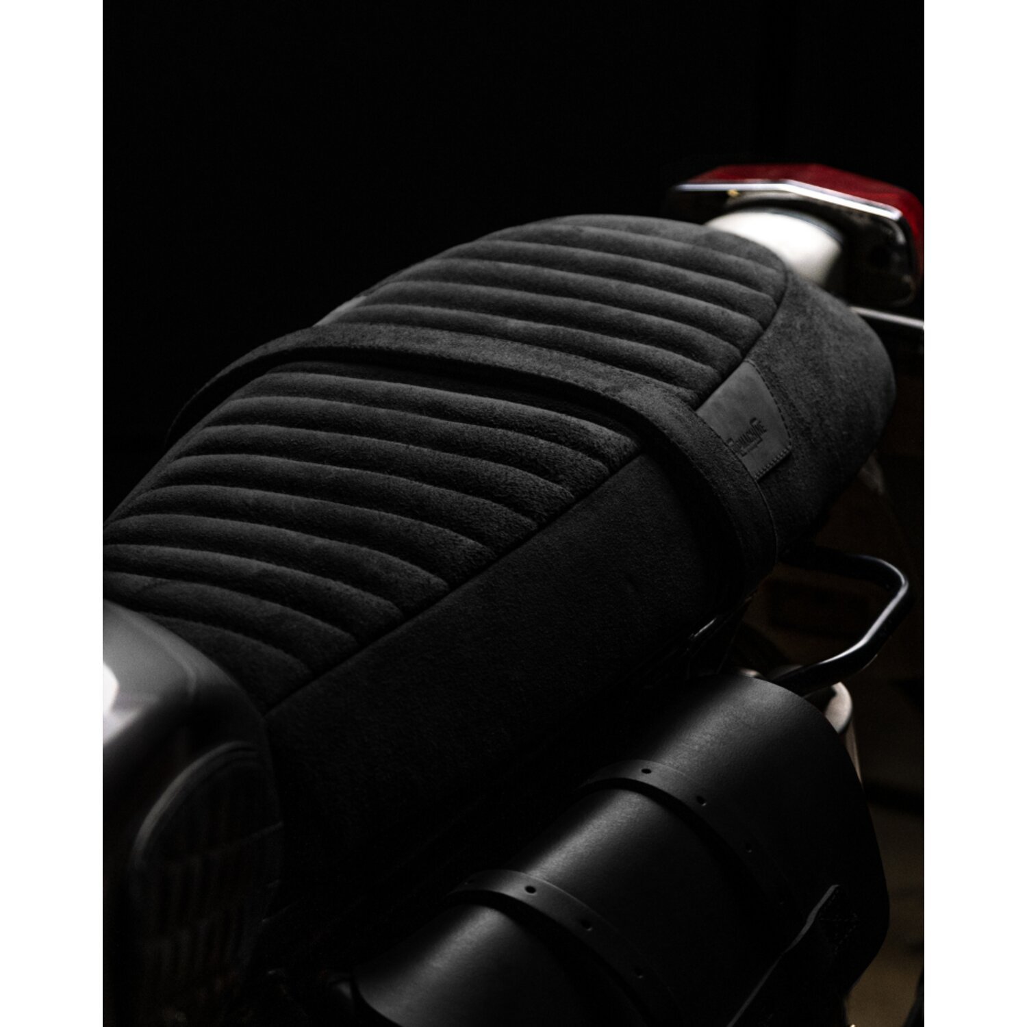 Trip Machine Touring Seat RE Twins black suede